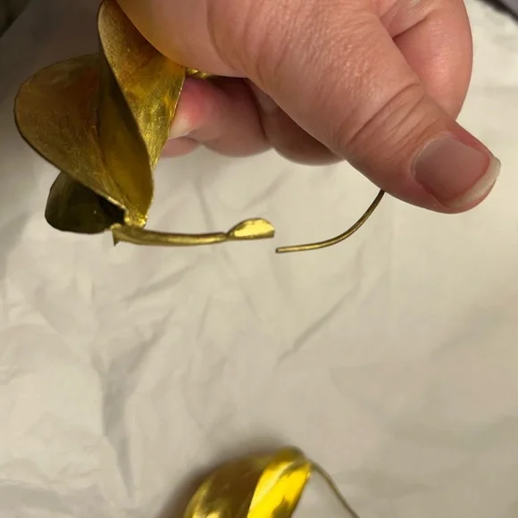 Extra Large Gold Hoop Earrings - Picture 3 of 4